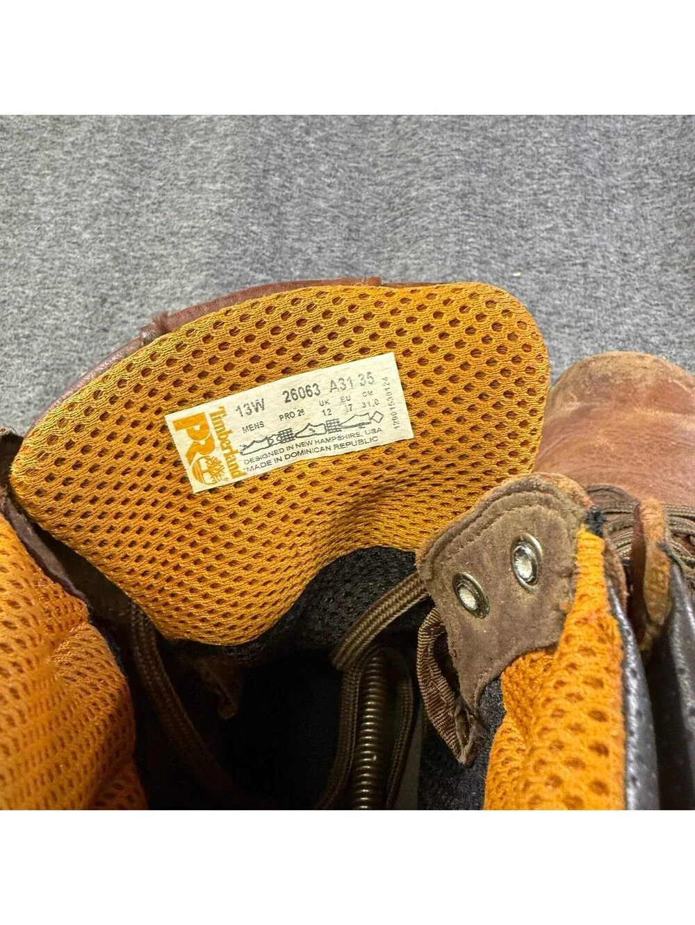 Timberland PRO TiTAN Work Boots Mens Size 13W Brown Leather Safety Toe 26063